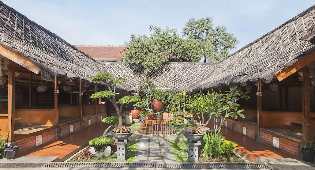 RM Bumi Aki, Bogor.